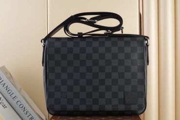 Мессенджер Louis Vuitton LUX-80496