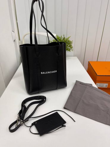 Сумка женская 28 см Balenciaga LUX-80642