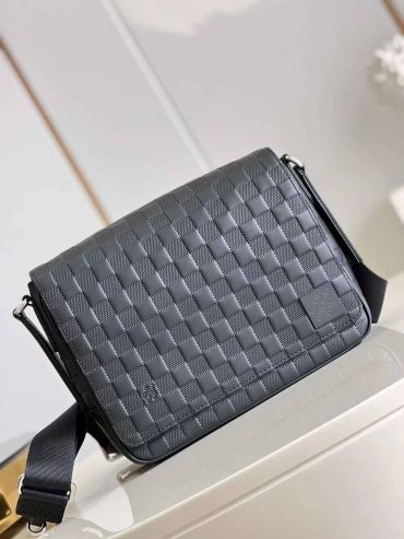 СУМКА DISTRICT Louis Vuitton LUX-81255