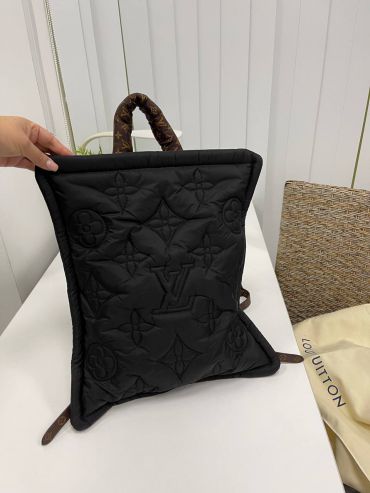 Рюкзак Louis Vuitton LUX-81353