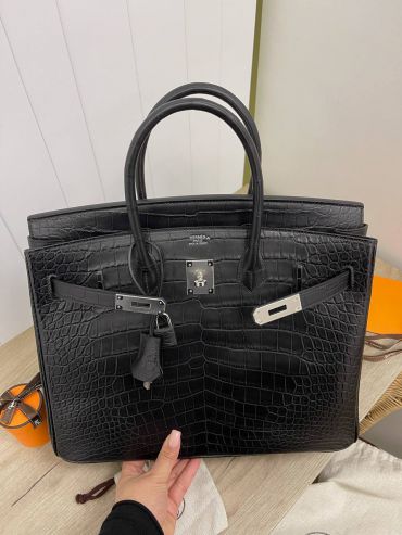 Сумка женская Birkin, 35 cm Crocodile Niloticus Mat Hermes LUX-83500