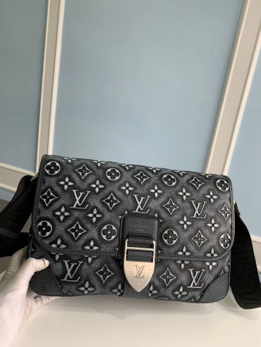 Мессенджер Louis Vuitton LUX-85544