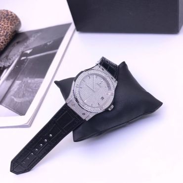 Часы Hublot LUX-86398