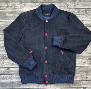 Бомбер из натуральной замши Kiton LUX-89456