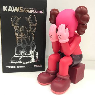 Статуэтка ‘’KAWS’’  LUX-92027