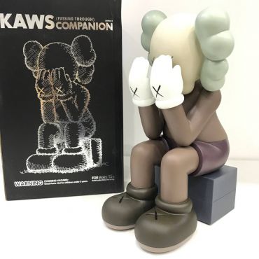 Статуэтка ‘’KAWS’’  LUX-92026