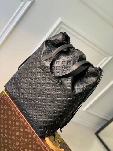 Сумка мужская Louis Vuitton LUX-92213