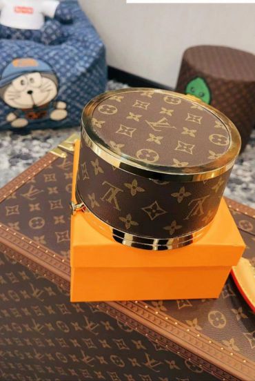 Шкатулка  Louis Vuitton LUX-95050