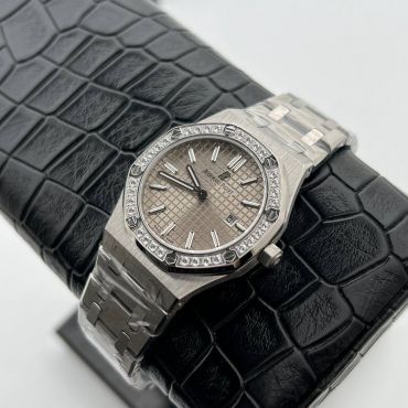 Часы  Audemars Piguet LUX-98899