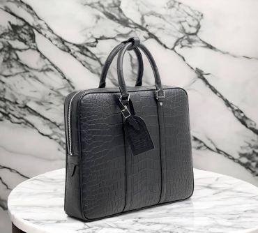 Портфель из натуральной кожи крокодила Louis Vuitton LUX-101222