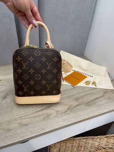 Рюкзак Louis Vuitton LUX-105642