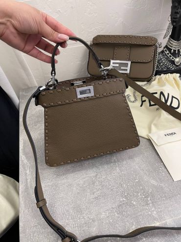 Сумка женская  Peekaboo ISeeU  Fendi LUX-107973