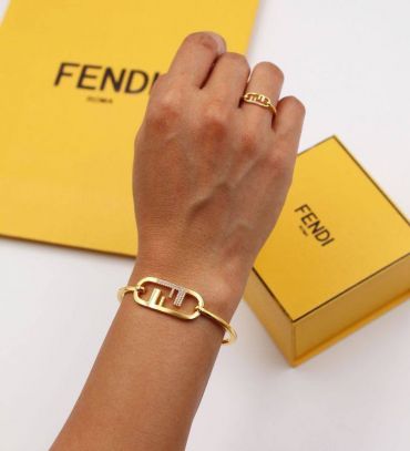 Браслет  Fendi LUX-108330