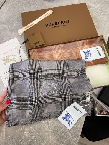 Палантин Burberry LUX-109022