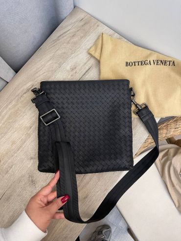 Мессенджер Bottega Veneta LUX-111324