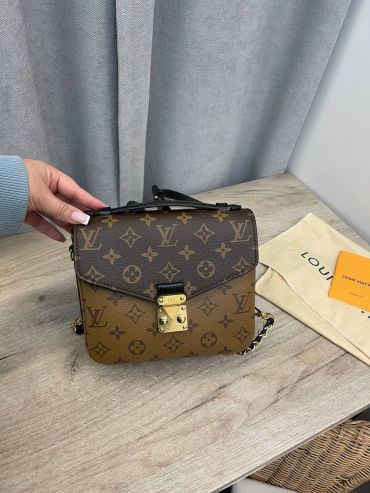 Рюкзак Louis Vuitton LUX-111739