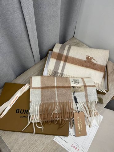 Шарф Burberry LUX-112431