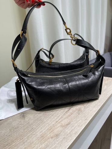 Сумка женская D-Journey из телячьей кожи с узором Flat Macrocannage Christian Dior LUX-118286