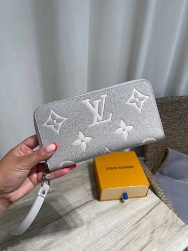 Кошелек  Louis Vuitton LUX-121516