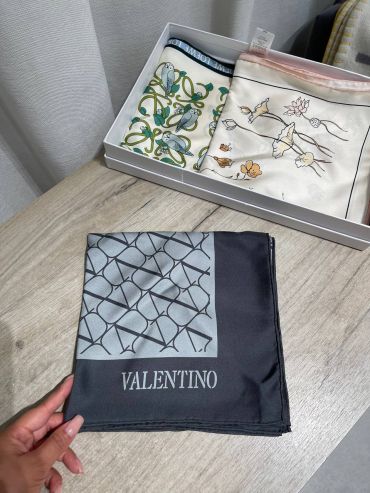 Платок Valentino LUX-122237
