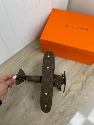 Игрушка Louis Vuitton LUX-122430