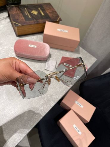 Очки  Miu Miu LUX-117581
