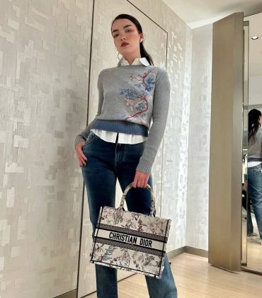 Свитер Christian Dior LUX-123570