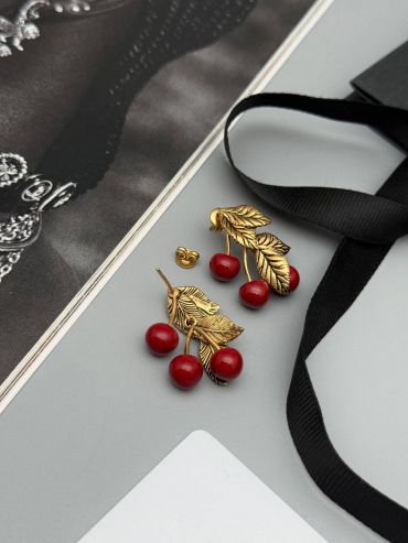 Серьги Yves Saint Laurent LUX-124501