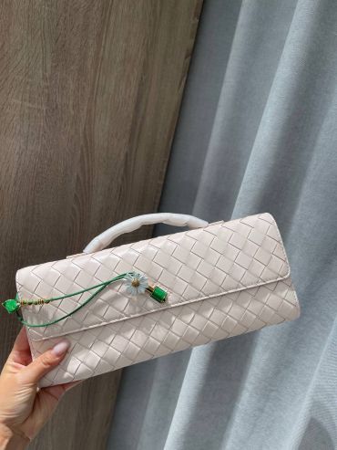 Клатч  Bottega Veneta LUX-124697