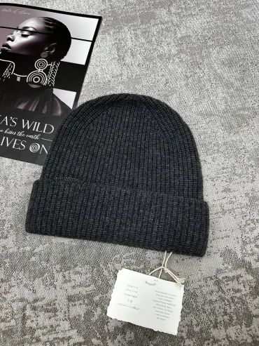 Шапка  Brunello Cucinelli LUX-125828