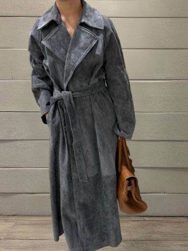 Замшевый плащ 