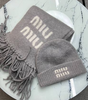 Комплект Miu Miu LUX-126152