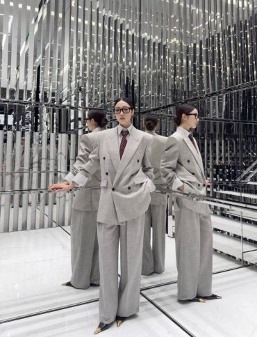 Костюм женский