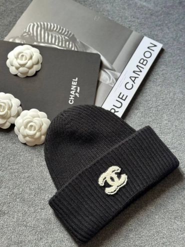 Шапка Chanel LUX-126901