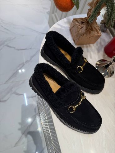 Меховые лоферы