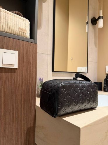 Несессер Louis Vuitton LUX-128028