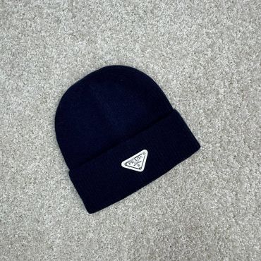 Шапка Prada LUX-128564