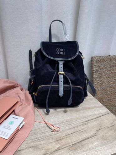  Рюкзак  Miu Miu LUX-129441