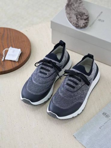  Кроссовки мужские 