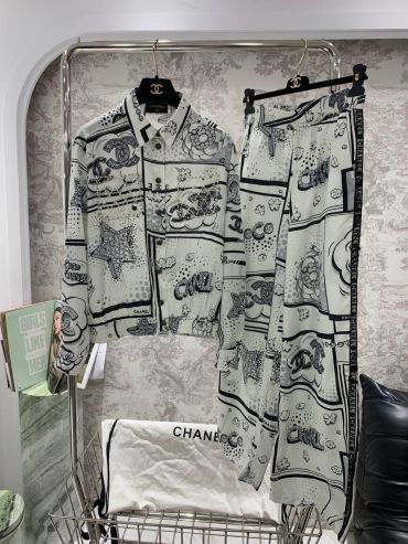 Костюм женский Chanel LUX-130575