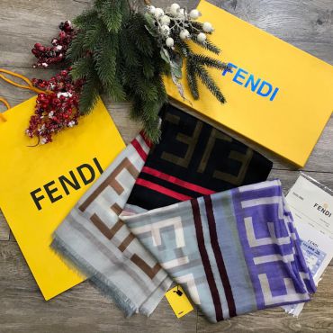 Платок Fendi АКС-1150