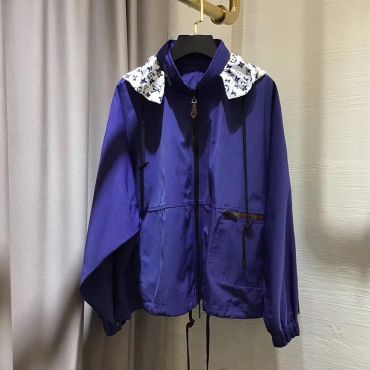 Ветровка женская Louis Vuitton LUX-18940