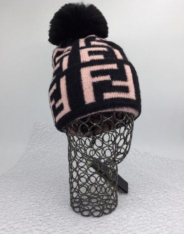  Шапка Fendi АКС-918