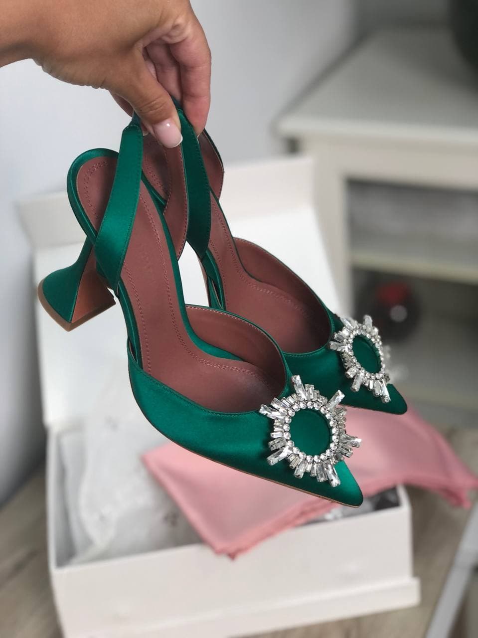 Туфли Amina Muaddi LUX-53134 фото Туфли Amina Muaddi Артикул LUX-53134