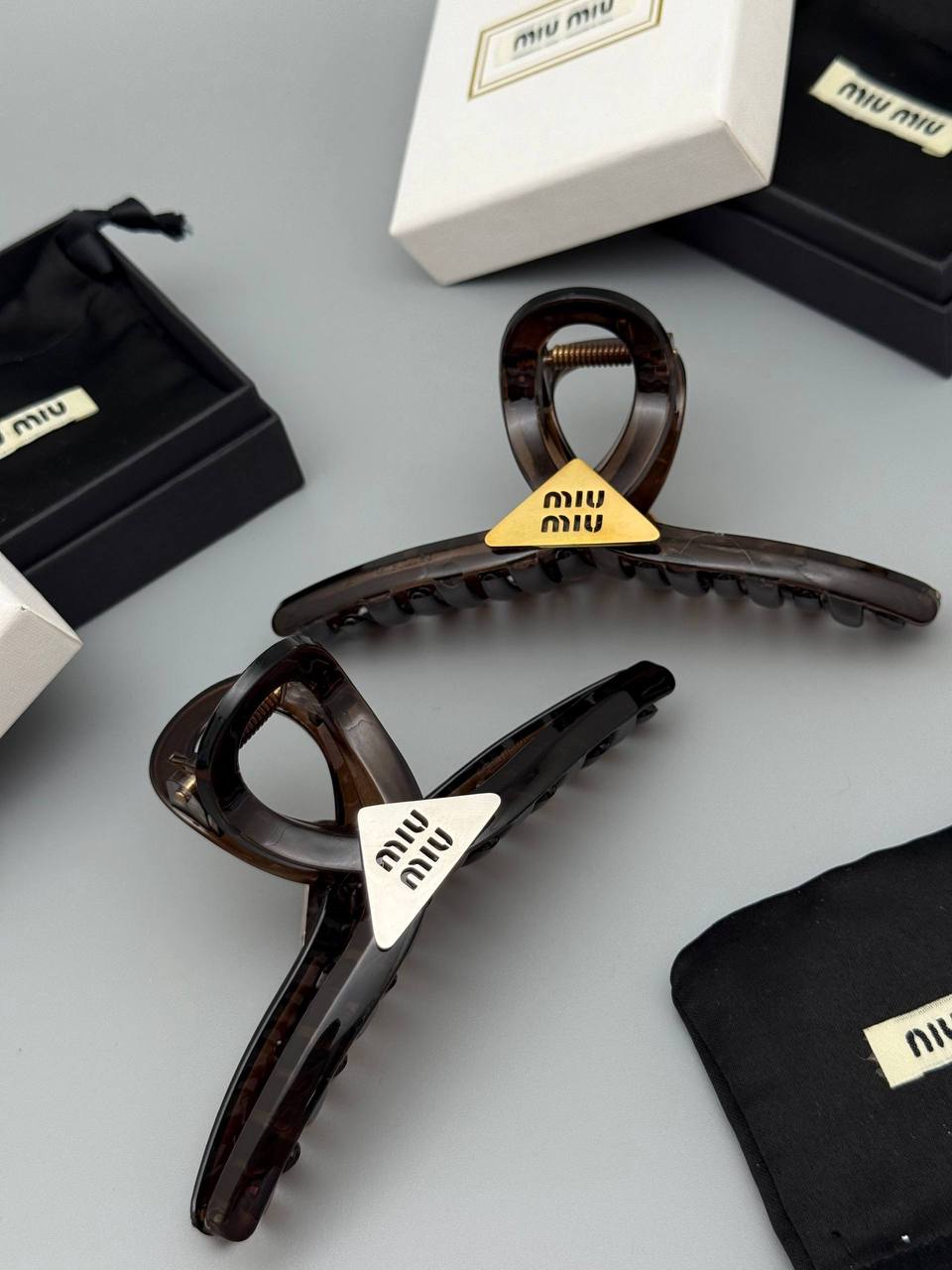 Заколка для волос Miu Miu LUX-124672 фото Заколка для волос Miu Miu Артикул LUX-124672