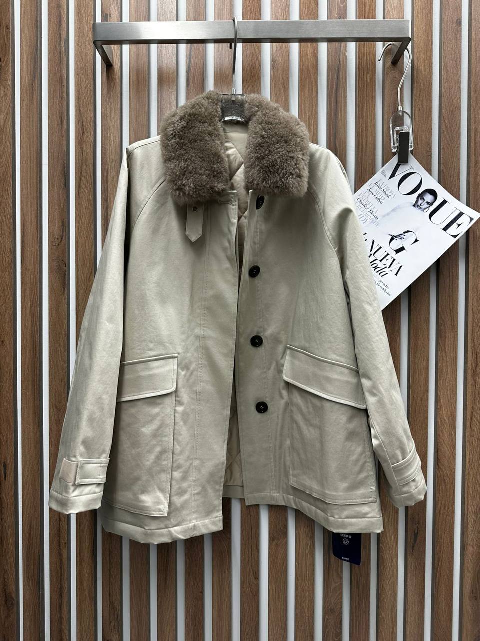 Куртка женская  LUX-125560 фото Куртка женская  Артикул LUX-125560