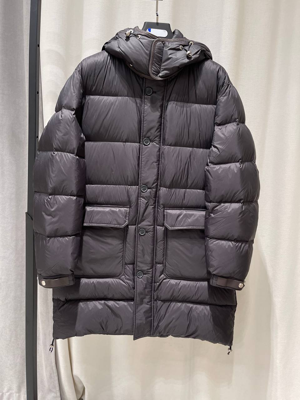 Пуховик Tom Ford LUX-115619 фото Пуховик Tom Ford Артикул LUX-115619