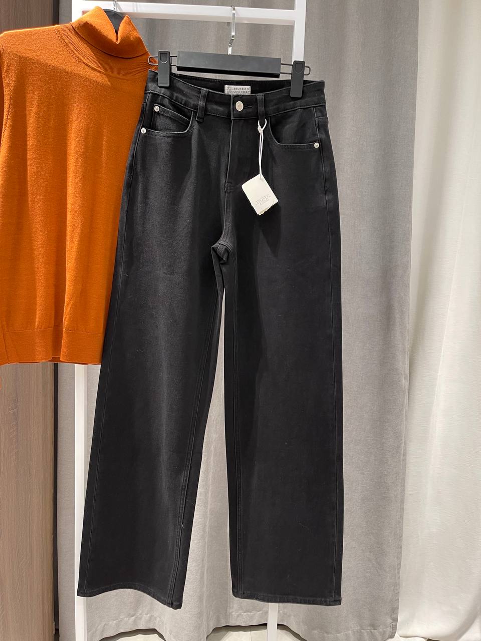 Джинсы Brunello Cucinelli LUX-125615 фото Джинсы Brunello Cucinelli Артикул LUX-125615