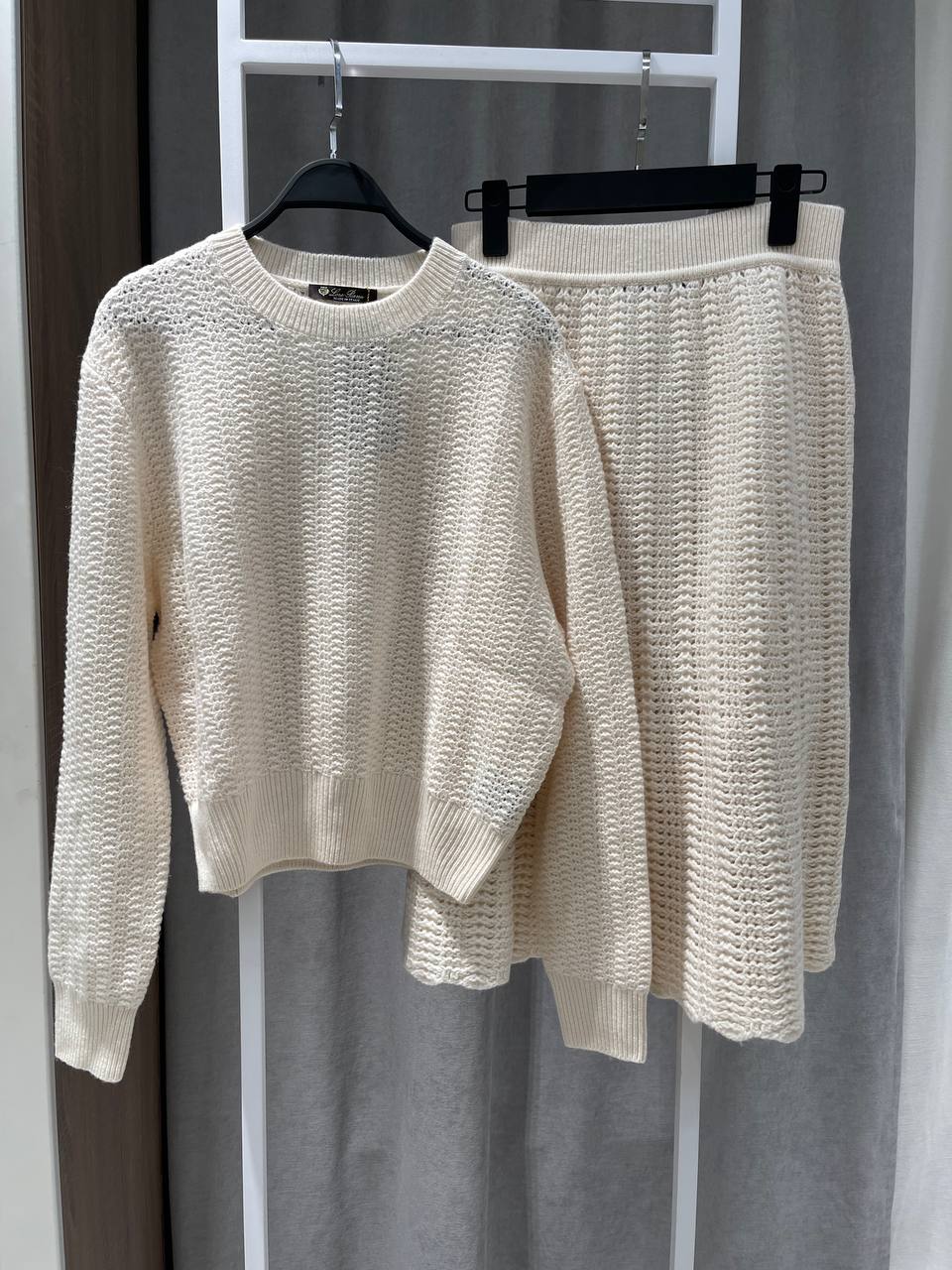 Костюм женский Loro Piana LUX-126072 фото Костюм женский Loro Piana Артикул LUX-126072