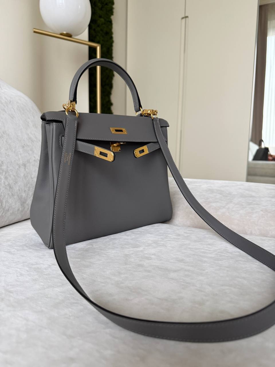 Сумка женская Kelly 25, GHW Togo Hermes LUX-126374 фото Сумка женская Kelly 25, GHW Togo Hermes Артикул LUX-126374